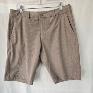 Hang Ten Tan Print Summer Shirts with Zip pockets Size 34